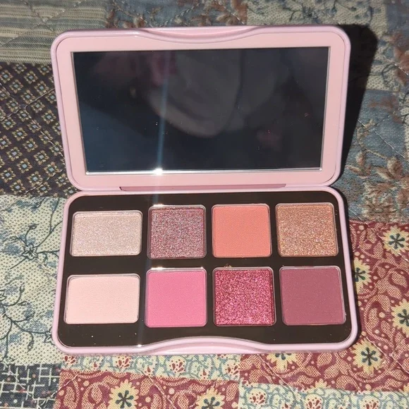Mini Eye Shadow Palette - Picture 1 of 6
